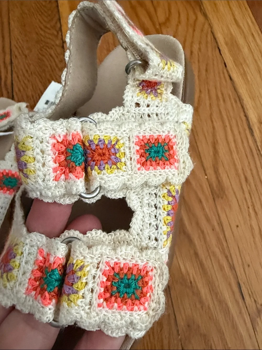 NWT Zara kids Crochet Strappy Sandals - Cream with Coral & Teal Accents 27- 10
